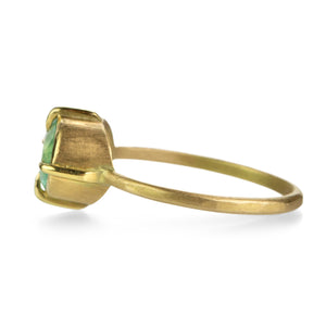 Annie Fensterstock 18k Pale Emerald Ring | Quadrum Gallery