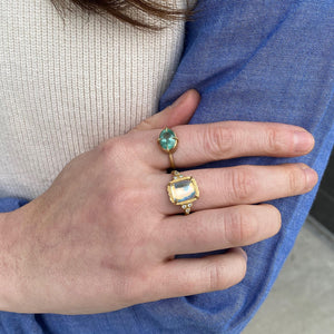 Annie Fensterstock 18k Pale Emerald Ring | Quadrum Gallery