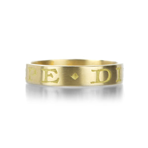 Gabriella Kiss 18k Gold Carpe Diem Band | Quadrum Gallery