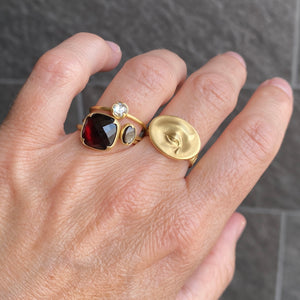 Gabriella Kiss 18k Small Oval Brown Star Sapphire Ring | Quadrum Gallery