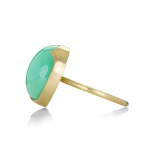 Gabriella Kiss 18k Oval 3 Scallop Chrysoprase Ring | Quadrum Gallery