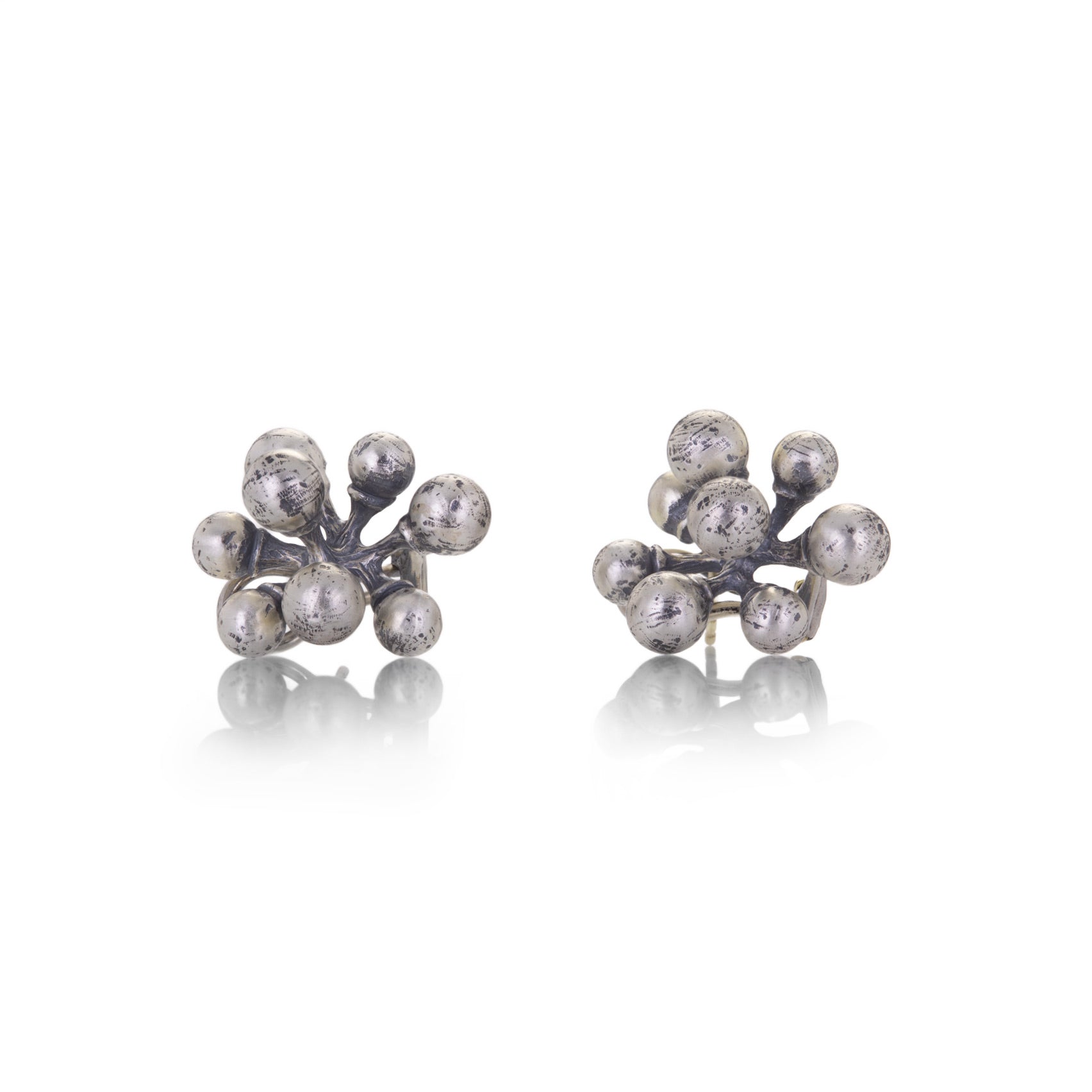 John Iversen Small Silver Bead Jacks Earrings | Quadrum Gallery