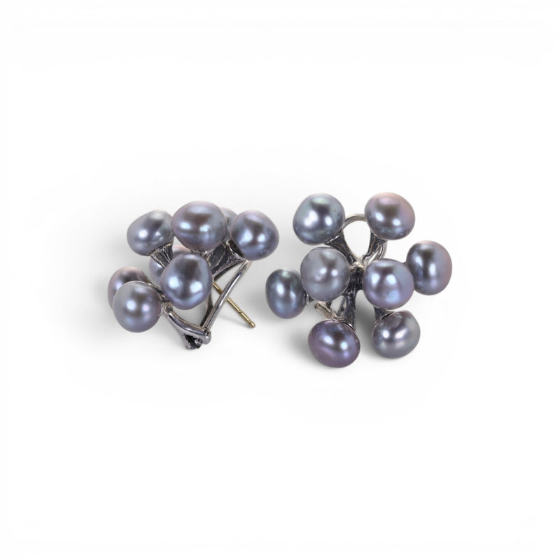 John Iversen Single Freshwater Gray Pearl Jacks Earrings | Quadrum Gallery