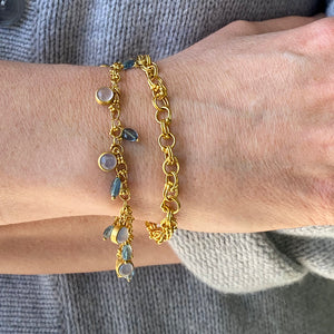 Mallary Marks Aquamarine & Chalcedony Jubilee Bracelet | Quadrum Gallery