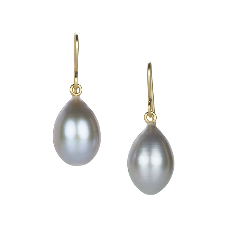 Maria Beaulieu 18k Light Gray Freshwater Pearl Drop Earrings | Quadrum Gallery