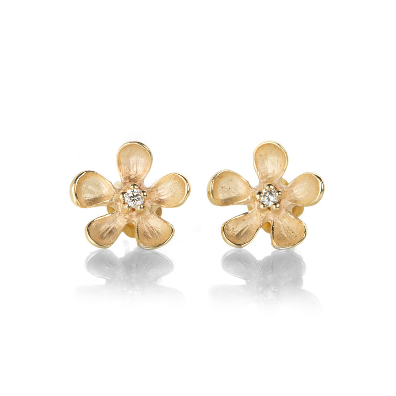 Nicole Landaw 14k Yellow Gold Big Flower Studs with Diamonds | Quadrum Gallery