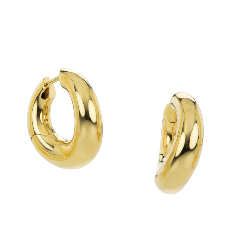 Paul Morelli 18k Ultimate Tapered Wavy Hoops | Quadrum Gallery