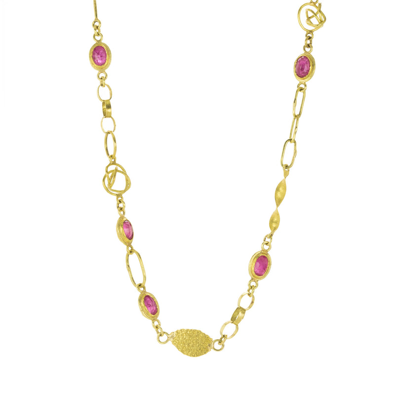 Petra Class Dark Pink Sapphire Chain | Quadrum Gallery
