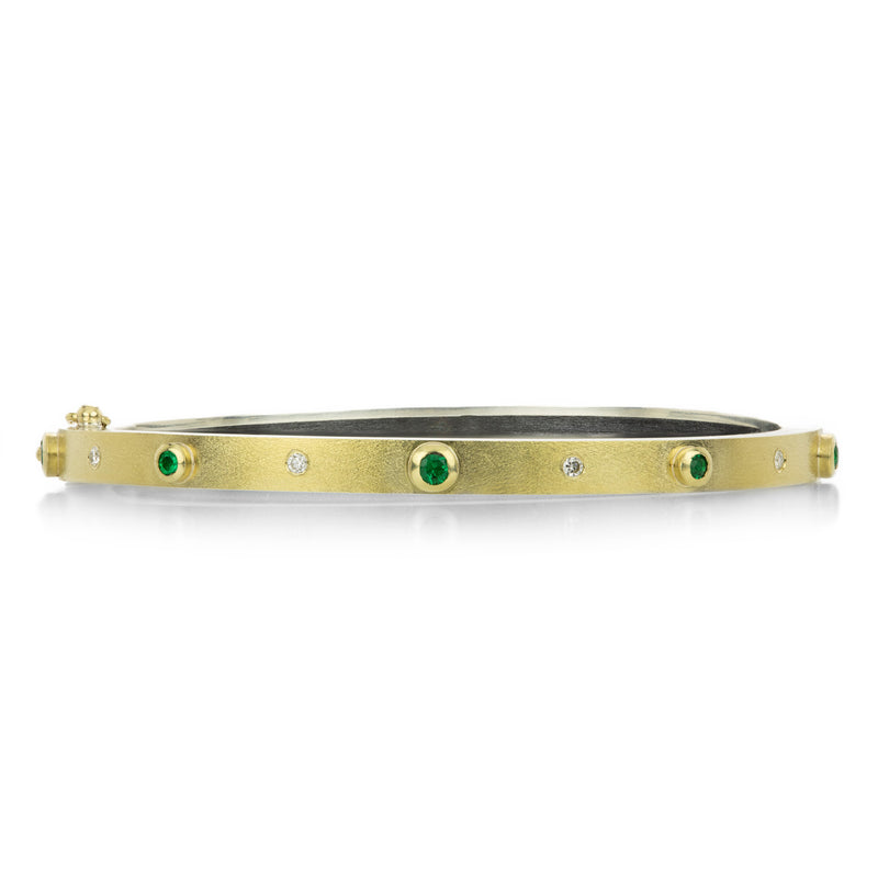Rene Escobar 4mm Junia Hinged Bangle with Emeralds | Quadrum Gallery