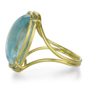 Rosanne Pugliese 18k Pale Aquamarine Ring | Quadrum Gallery