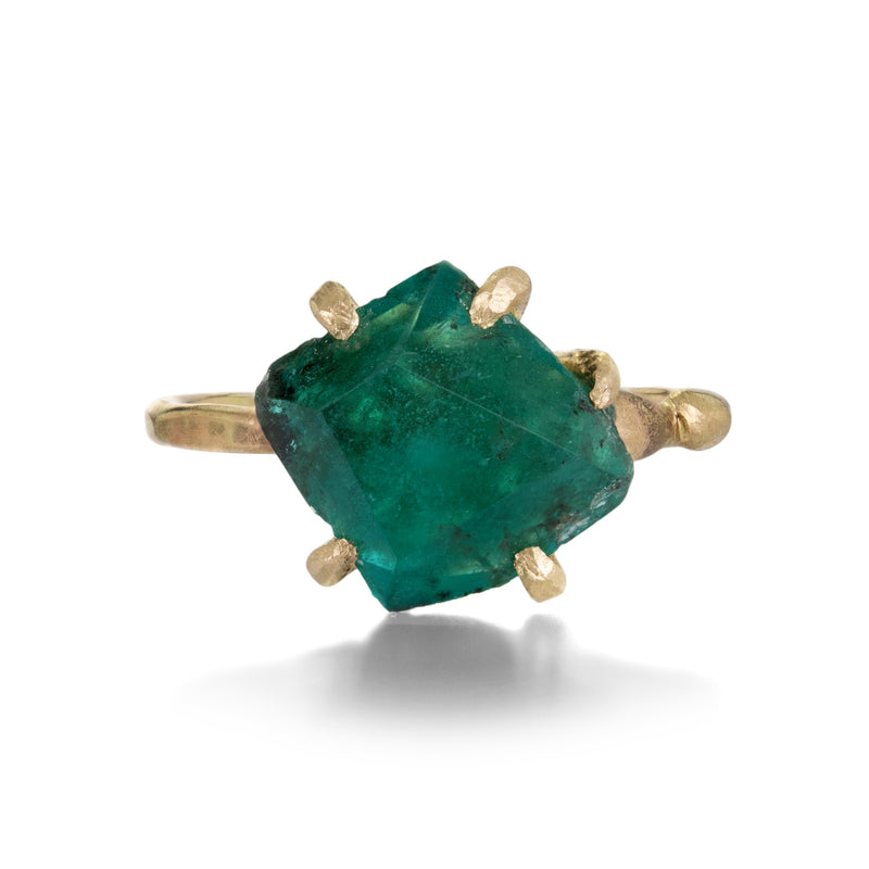 Variance Zambian Emerald Medium Stone RIng | Quadrum Gallery