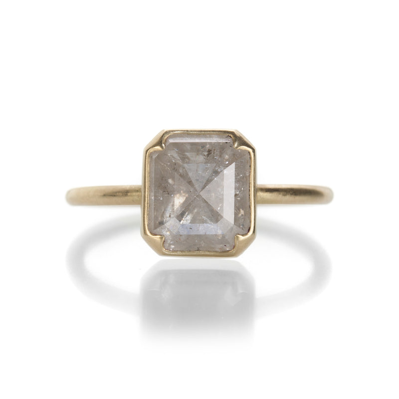 Gabriella Kiss White Lacy Diamond Ring | Quadrum Gallery