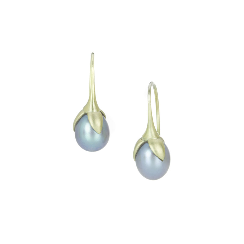 Gabriella Kiss Gray Eggplant Pearl Earring | Quadrum Gallery