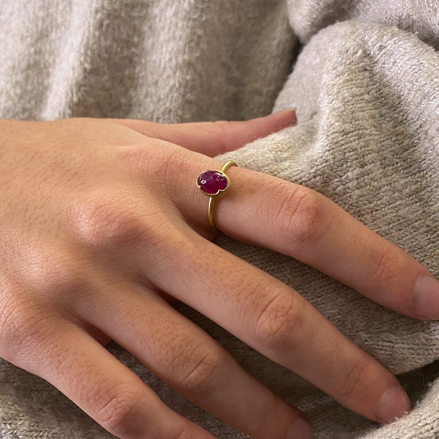 10 Spectacular Designs to Choose for Ruby Rings
