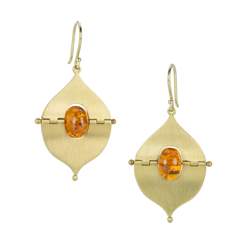 Mallary Marks Mandarin Garnet Mesopotamian Earrings | Quadrum Gallery